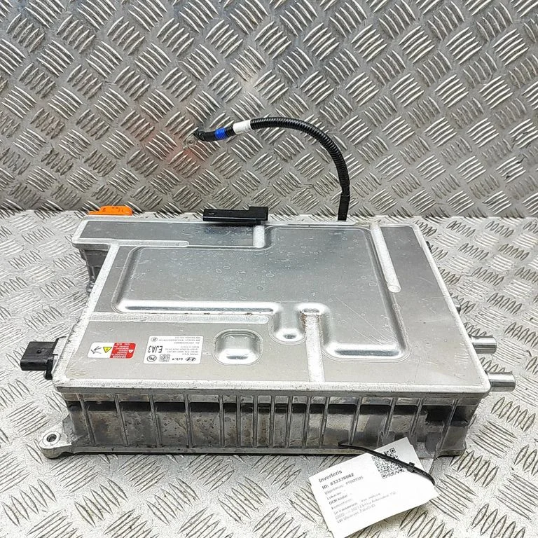 Voltage converter inverter 364010EJA3