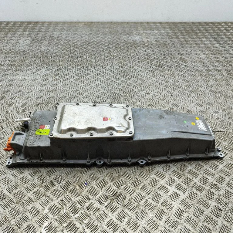 Voltage converter inverter 9J1915251AJ