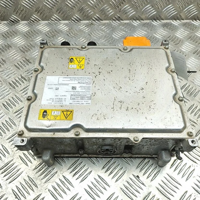 Invertors (sprieguma pārveidotājs) A0009017310
