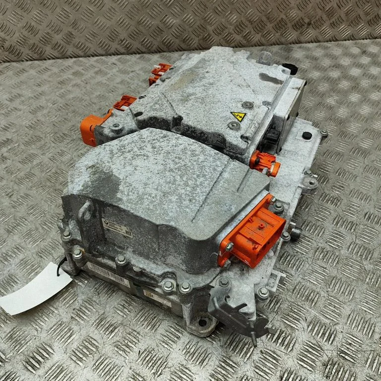 Invertors (sprieguma pārveidotājs) 296056213R