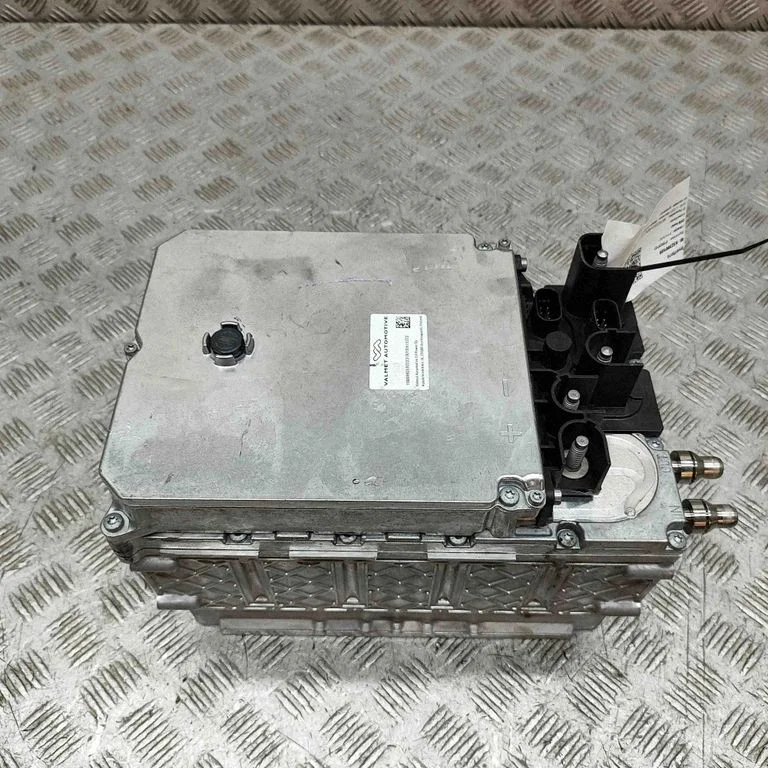 Invertors (sprieguma pārveidotājs) A0009021589