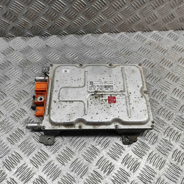 Voltage converter inverter 043750802V
