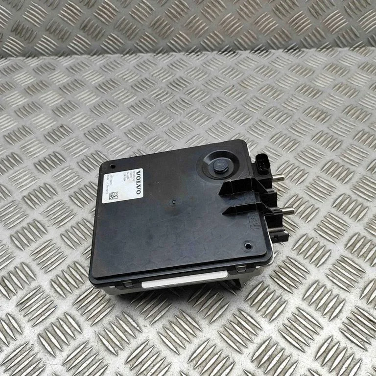 Voltage converter inverter – Volvo XC60 (2017-)