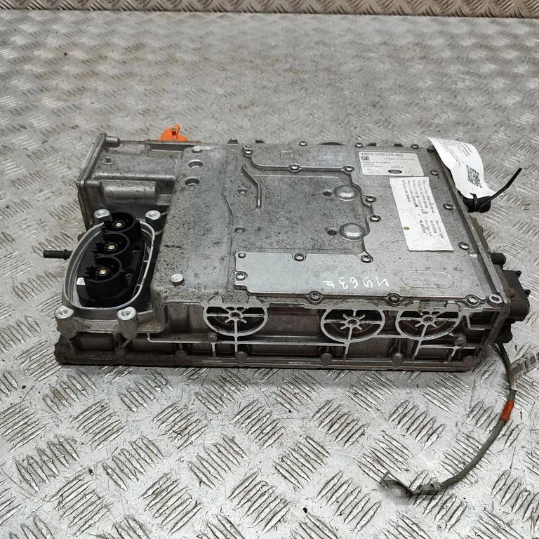 Invertors (sprieguma pārveidotājs) – Jaguar I-Pace (2018-)