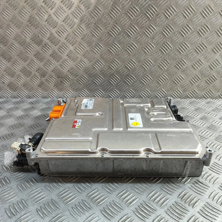Voltage converter inverter 1EA915692L