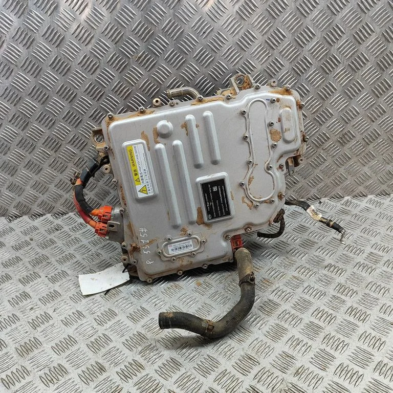 Voltage converter inverter EKEQ2142080A