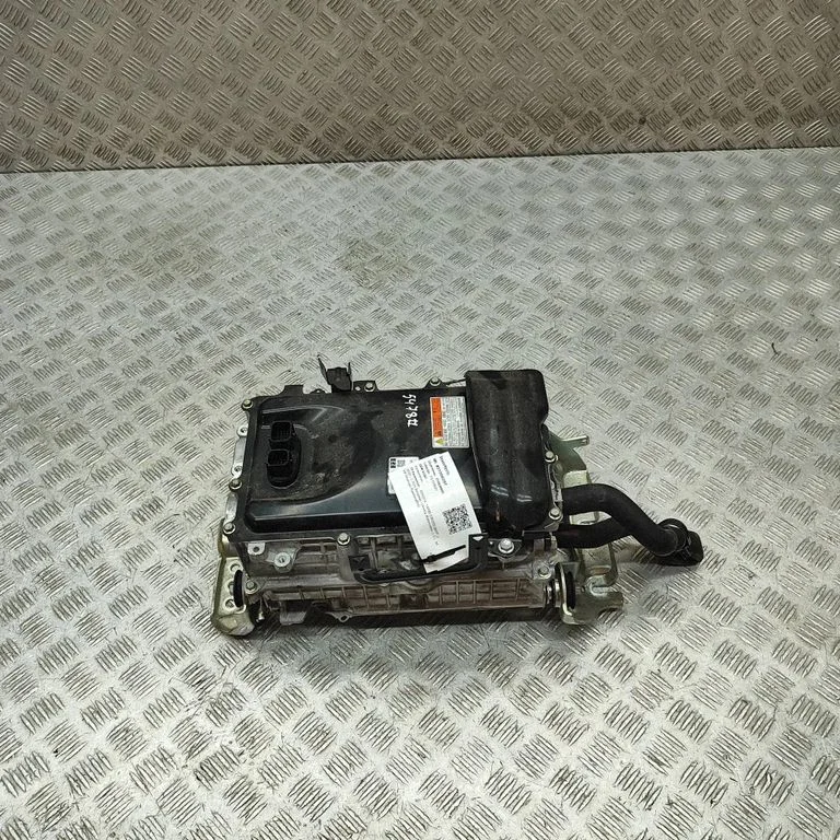 Invertors (sprieguma pārveidotājs) 1561000480