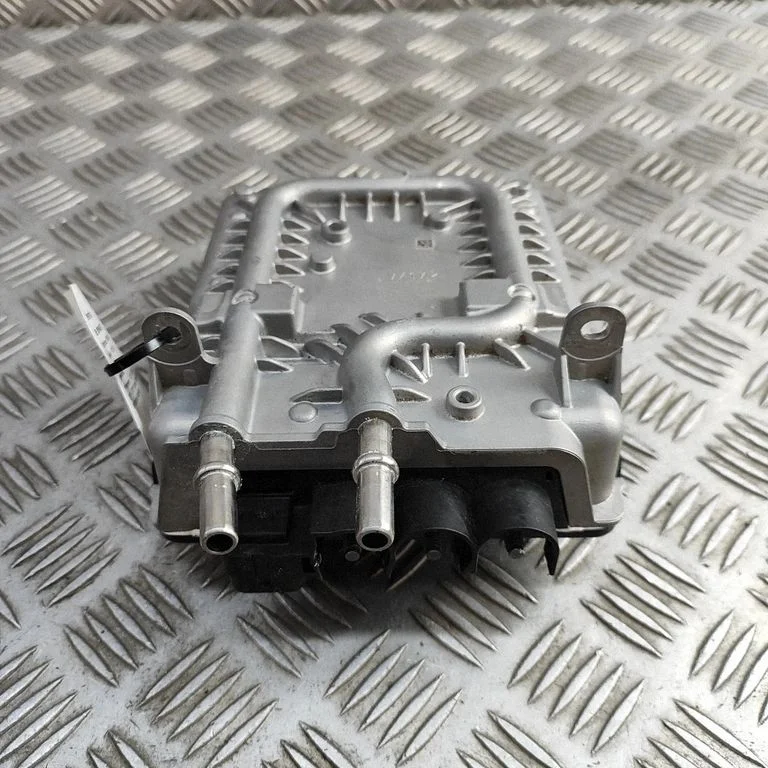 Invertors (sprieguma pārveidotājs) 32371432