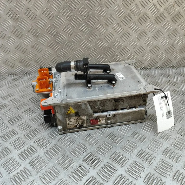 Invertors (sprieguma pārveidotājs) 12E010001E