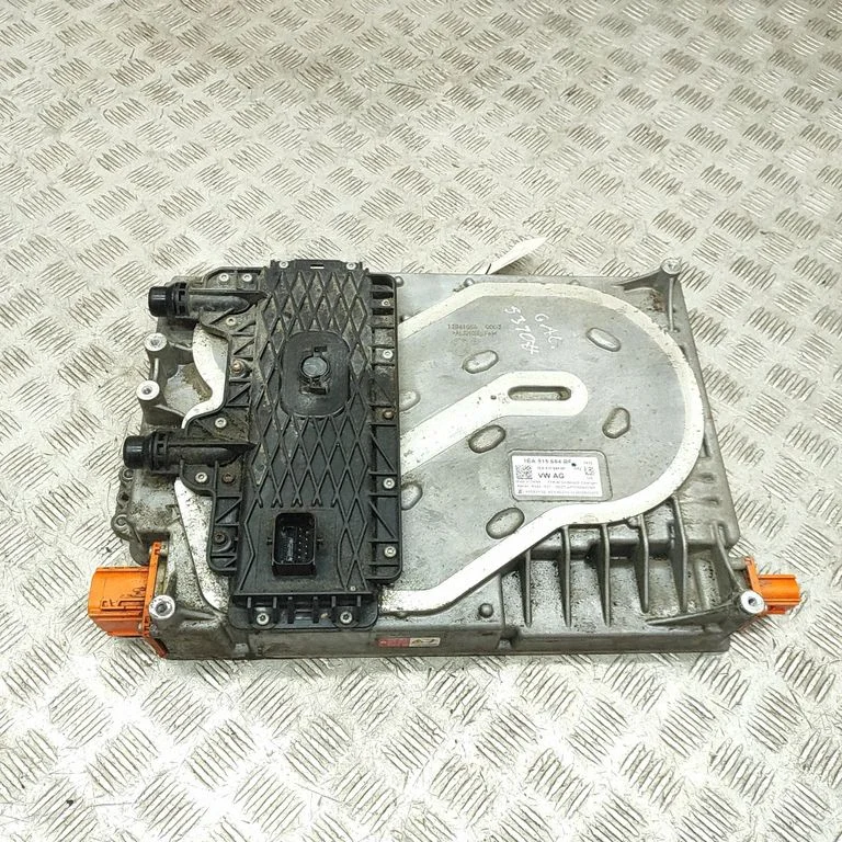 Voltage converter inverter 1EA915684BF