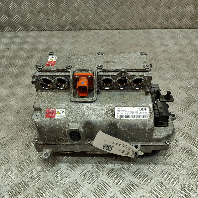 Invertors (sprieguma pārveidotājs) 5QE907070D