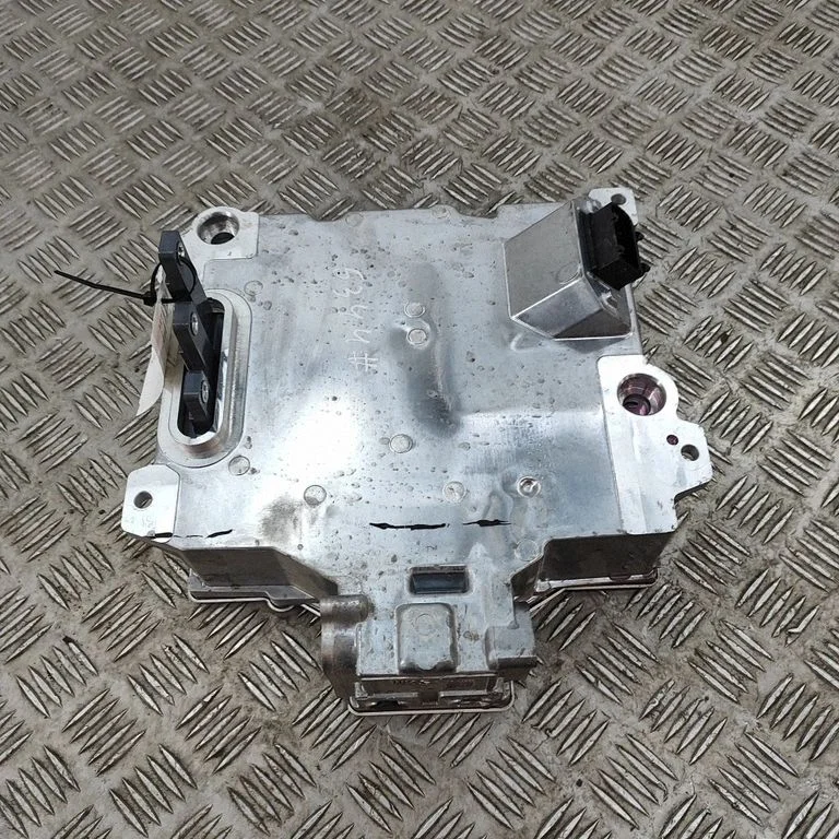 Voltage converter inverter – Audi RS Q8 (2019-)