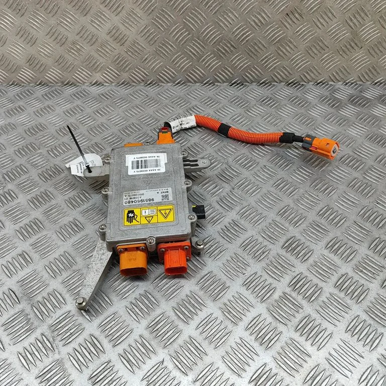 Voltage converter inverter – Peugeot 2008 II (2019-)