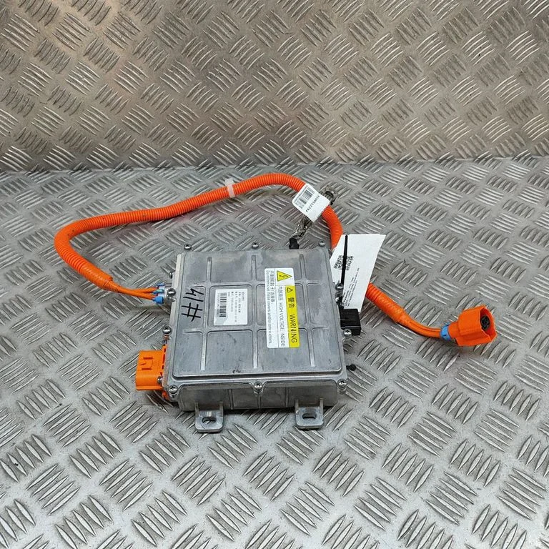 Voltage converter inverter STEB8114670