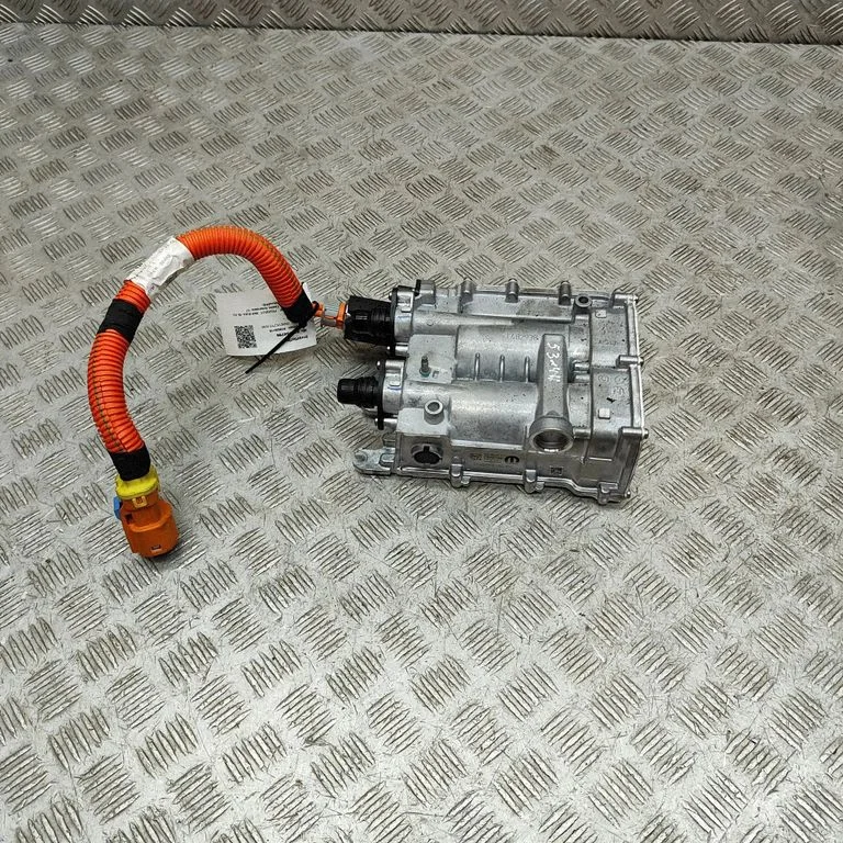 Invertors (sprieguma pārveidotājs) – Peugeot 3008 III (2023-)