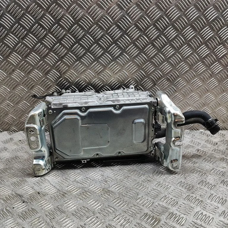 Voltage converter inverter G920076060