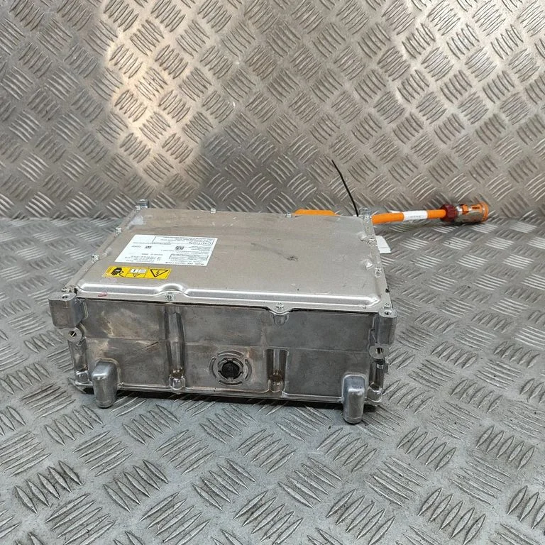 Voltage converter inverter A0009017310