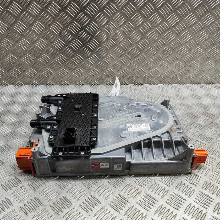Voltage converter inverter 1EA915681BK