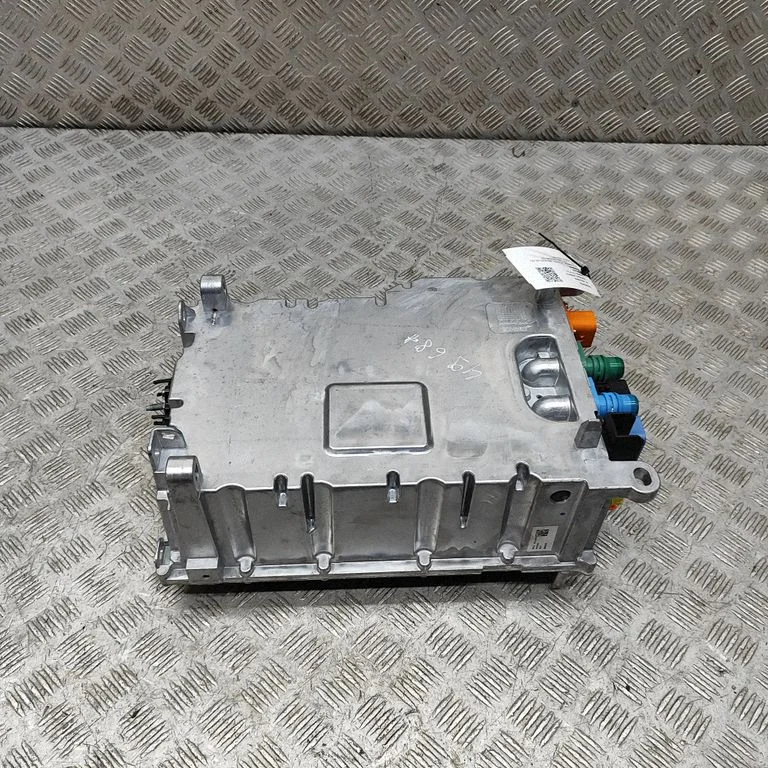 Voltage converter inverter 9860779080