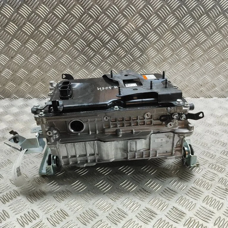 Invertors (sprieguma pārveidotājs) 2321004880
