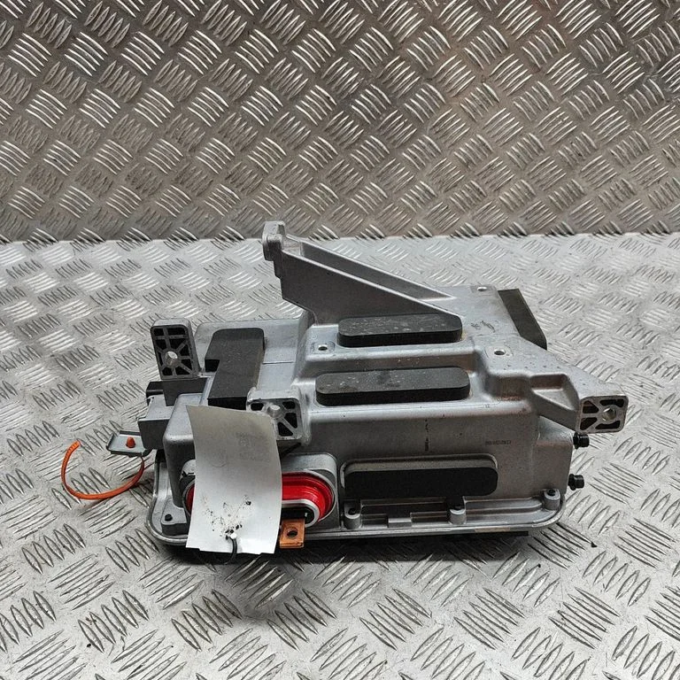 Voltage converter inverter – Hyundai IONIQ 6 (2022-)
