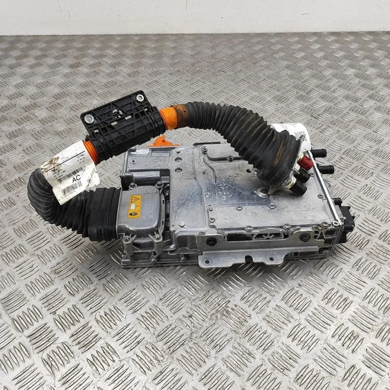 Invertors (sprieguma pārveidotājs) A2C7556650900