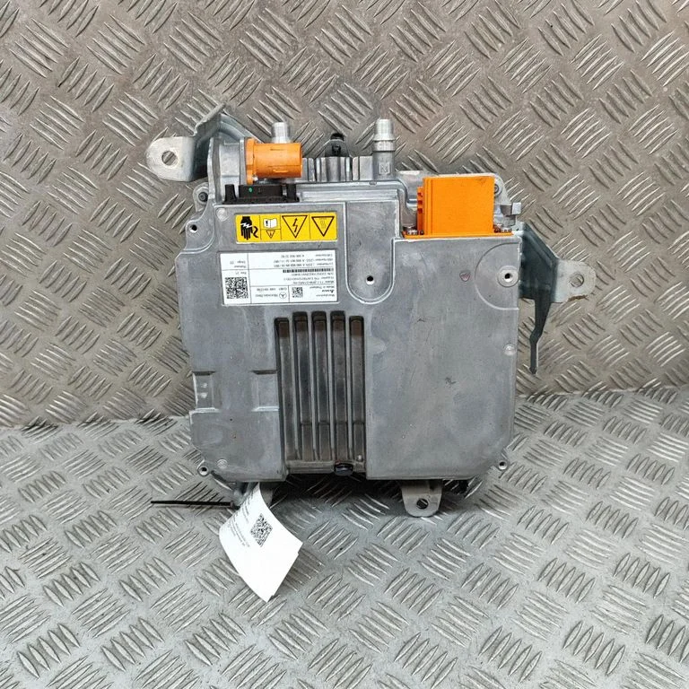 Voltage converter inverter A0009015211