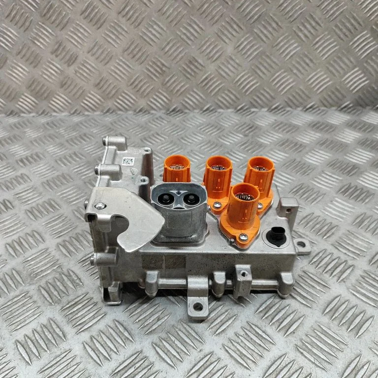 Voltage converter inverter A2935457600