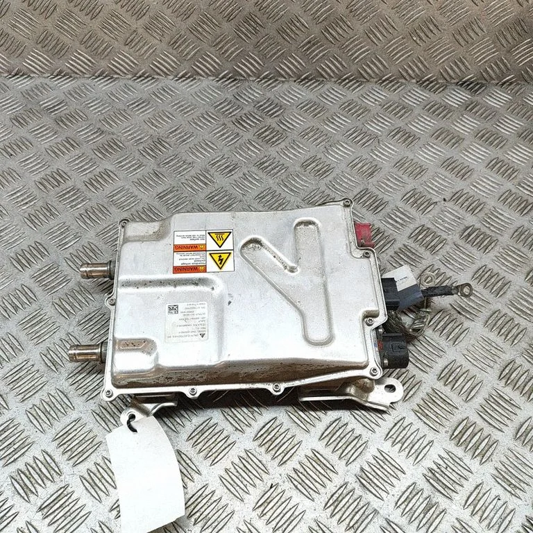 Voltage converter inverter 106098500C
