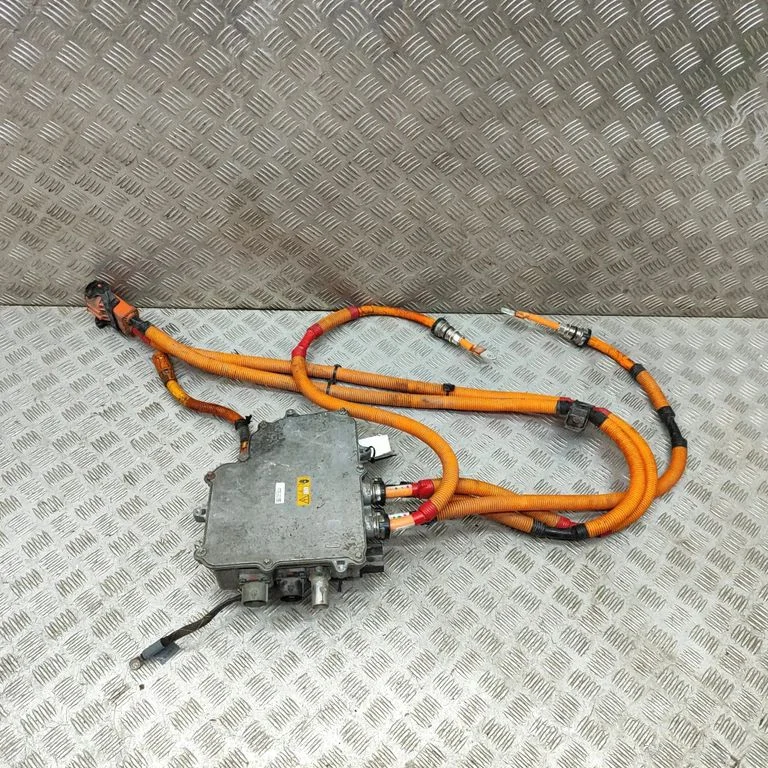 Invertors (sprieguma pārveidotājs) 101621100J
