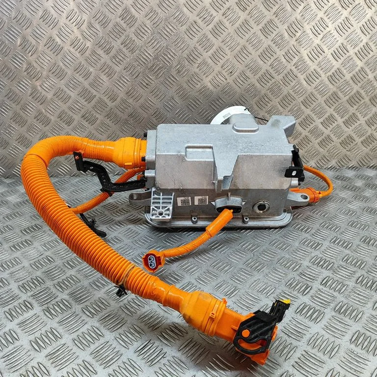 Invertors (sprieguma pārveidotājs) 91958AO010