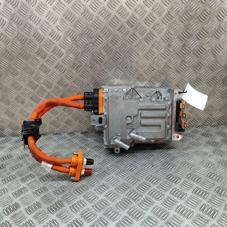 Voltage converter inverter 9J1907124L