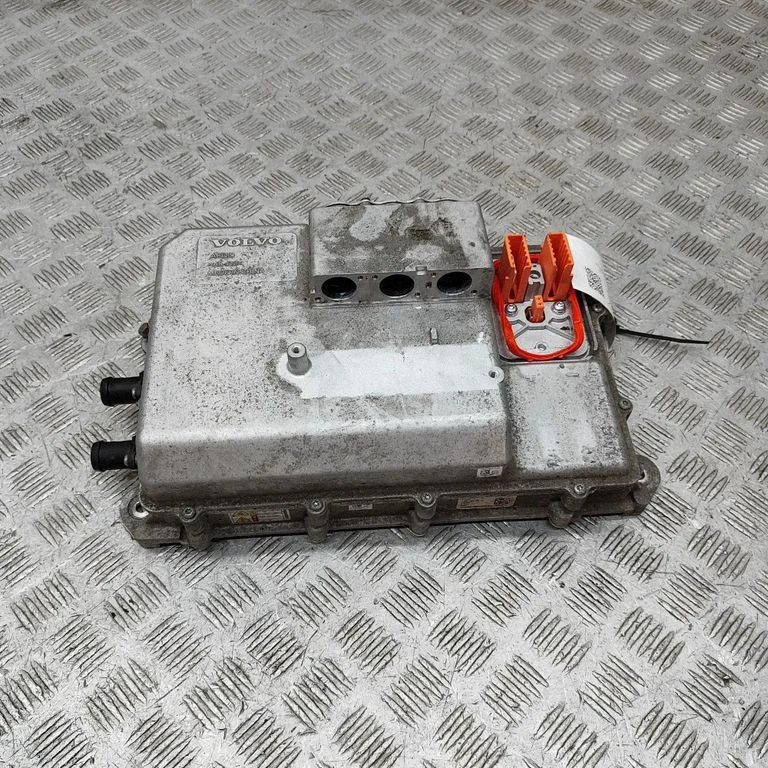 Voltage converter inverter 32335619