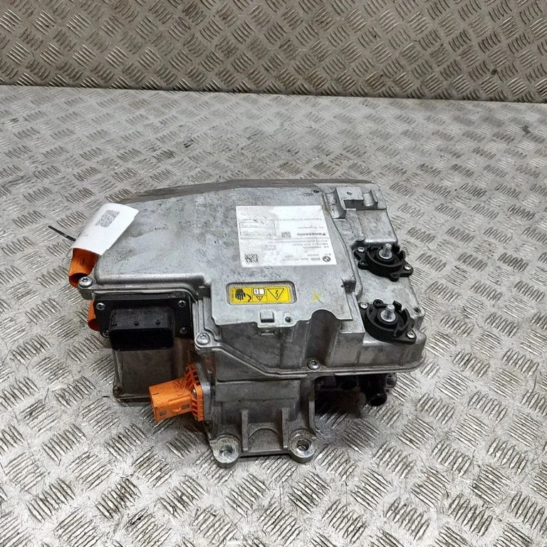 Inverter (pingemuundur) – BMW iX1 (2022-)