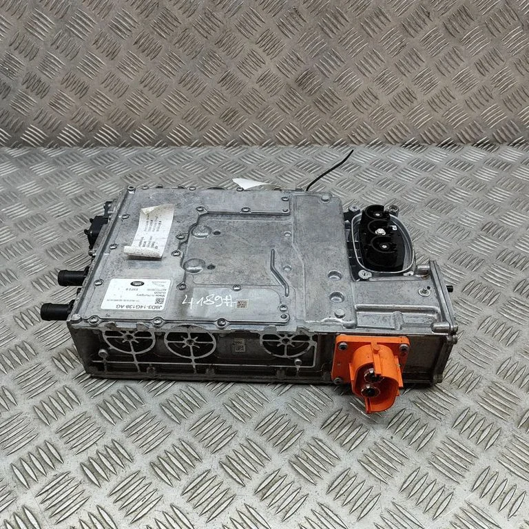 Voltage converter inverter A2C7701180100