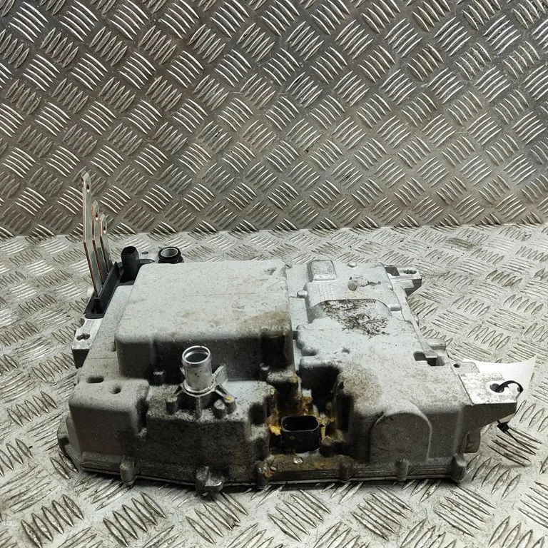 Invertors (sprieguma pārveidotājs) 1EA907121C