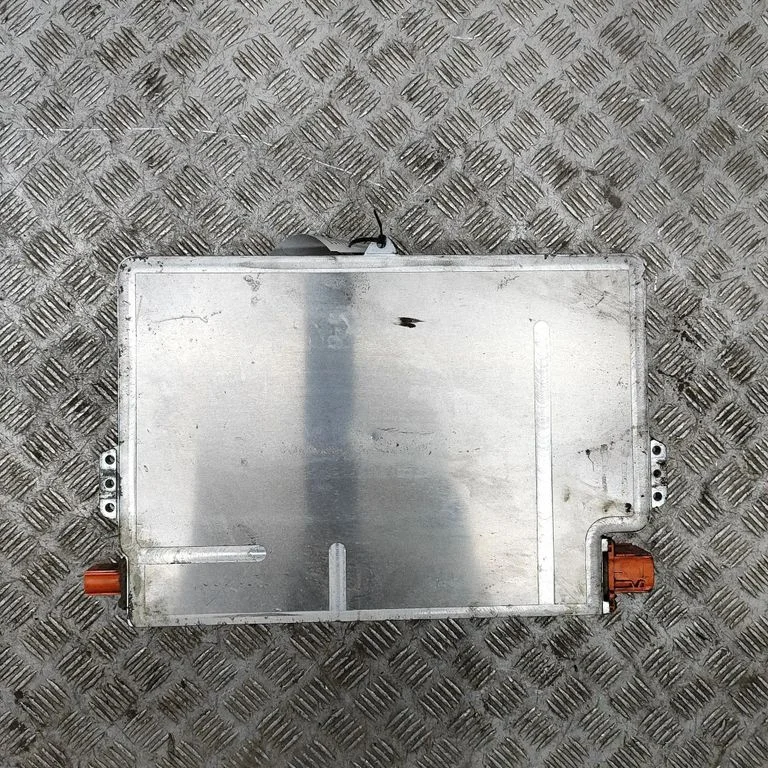 Invertors (sprieguma pārveidotājs) 1EA915684AF