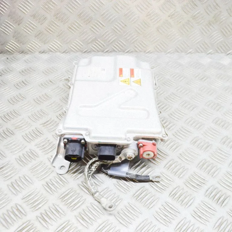 Voltage converter inverter DAP2500AB