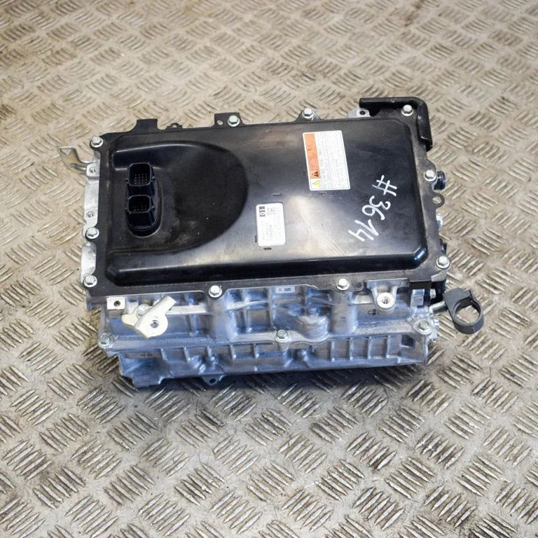 Inverter (pingemuundur) – Toyota C-HR I (2016-2023)