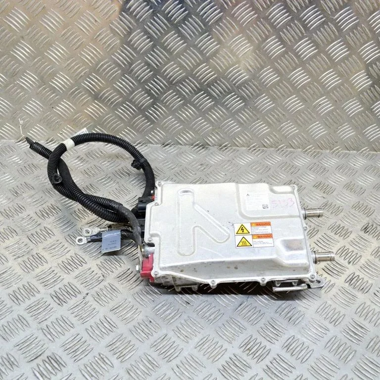 Voltage converter inverter 106098500C