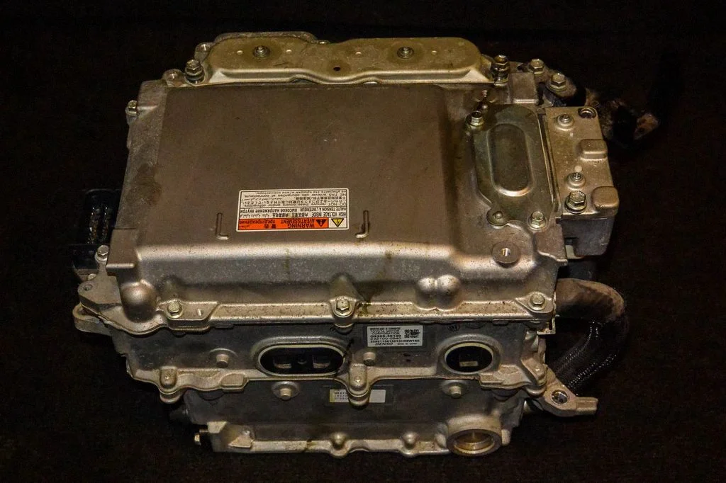 Invertors (sprieguma pārveidotājs) 2321000940