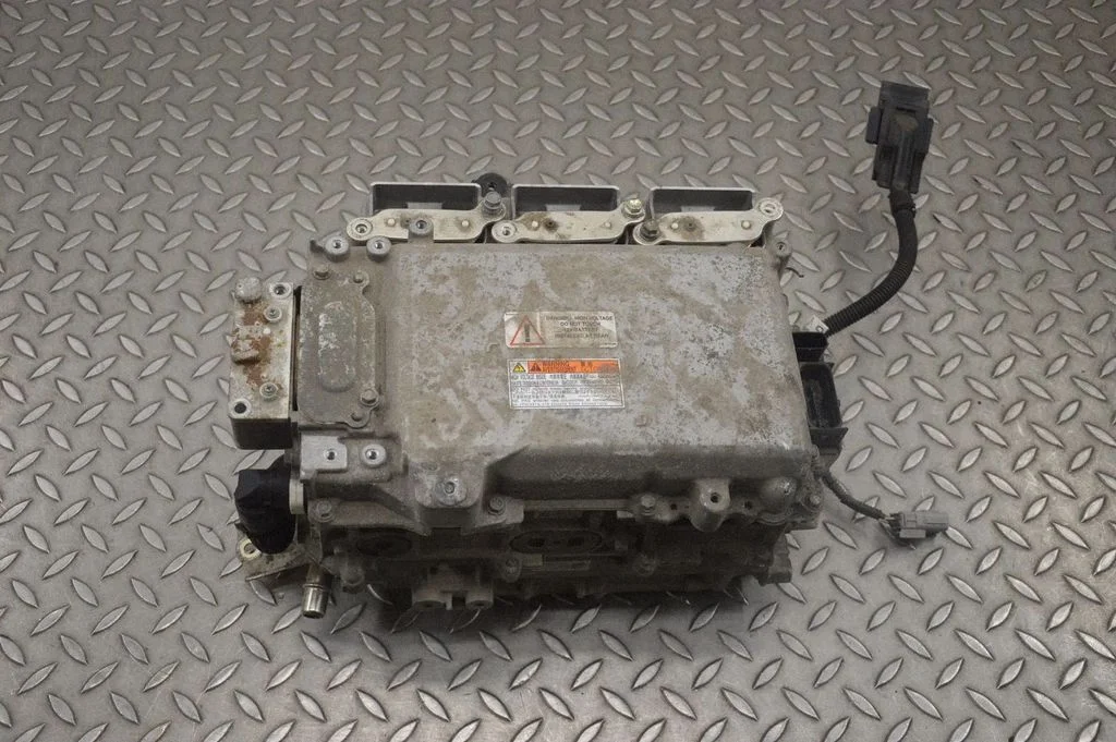 Voltage converter inverter – Lexus NX (2014-2021)