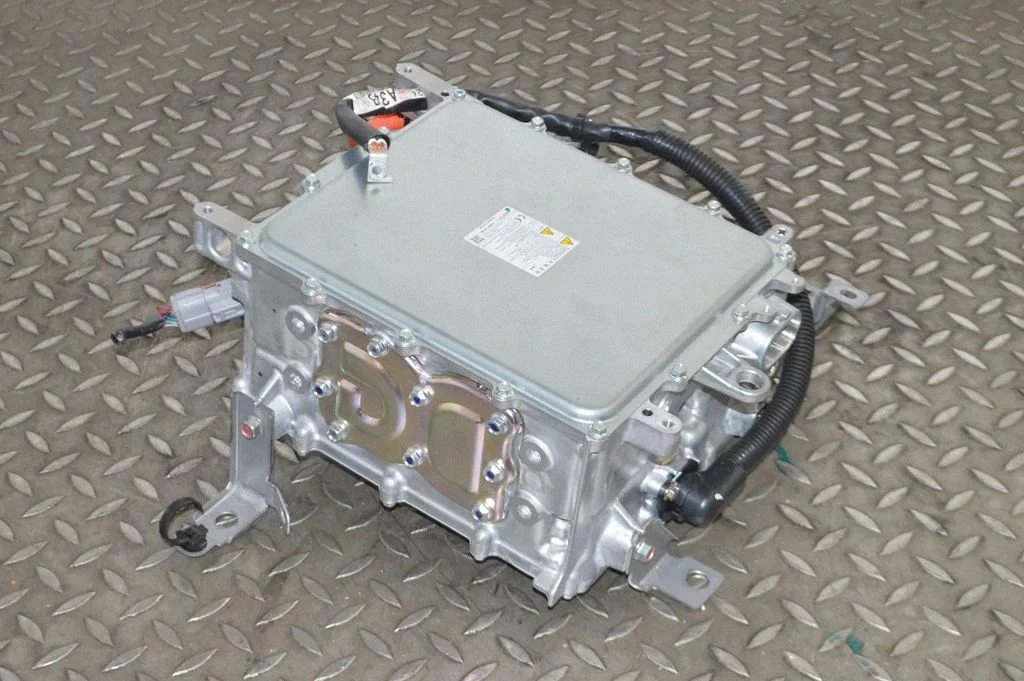 Inverter (pingemuundur) W005T70271