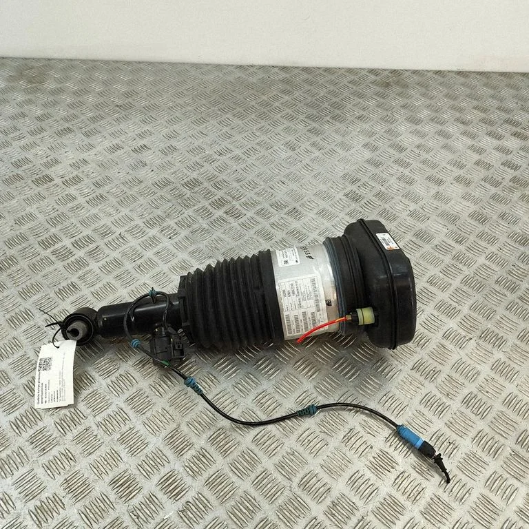 Amortyzator tylny (zawieszenie pneumatyczne / hydrauliczne) 78315615