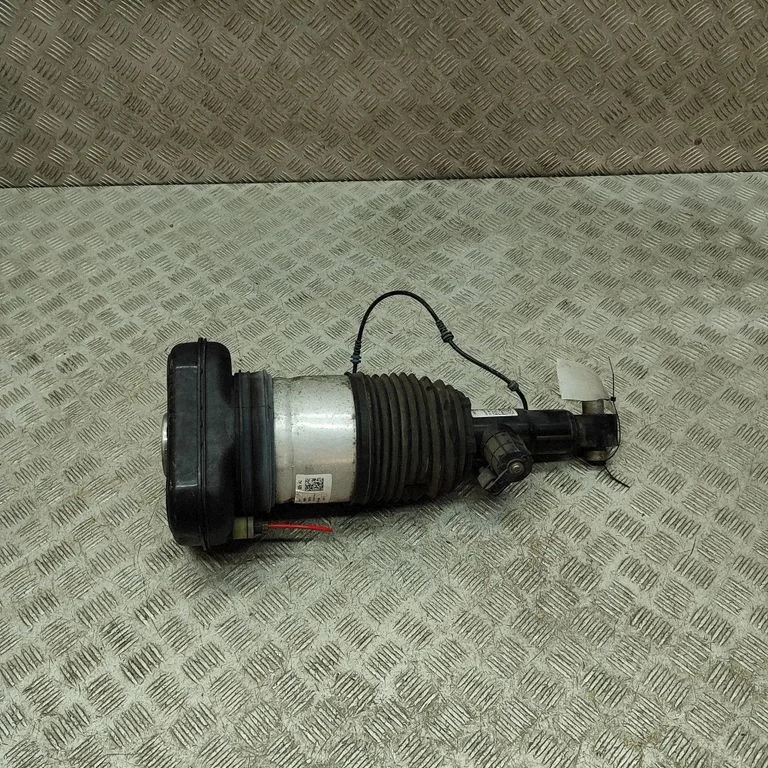 Shock absorber/damper/air suspension – BMW X5M G05 F95 (2019-)