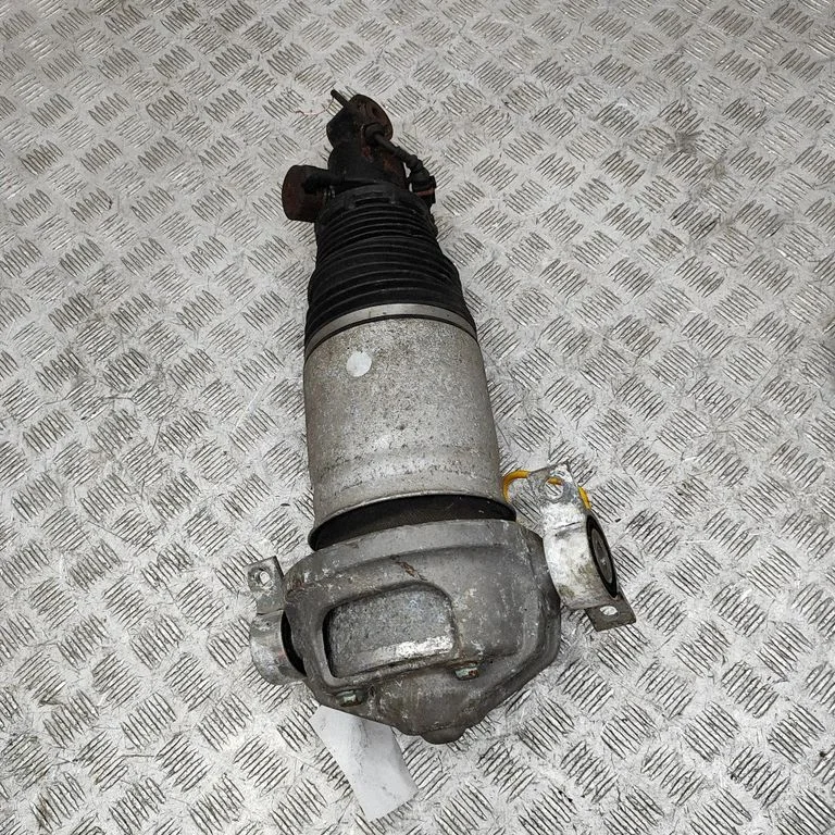 Shock absorber/damper/air suspension 7L5512022G