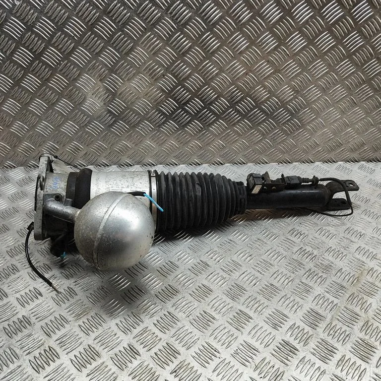 Shock absorber/damper/air suspension 3D0616002G