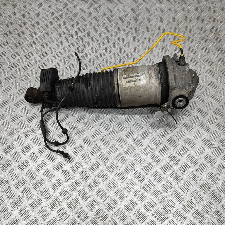 Shock absorber/damper/air suspension 7L5512022G