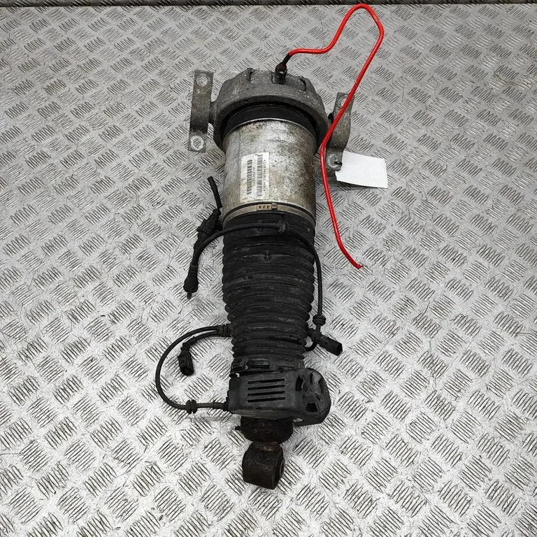 Shock absorber/damper/air suspension 7L5512021AM