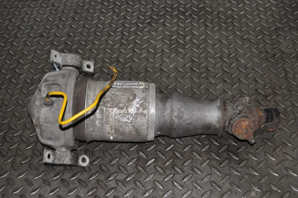 Shock absorber/damper/air suspension 7L5512022G